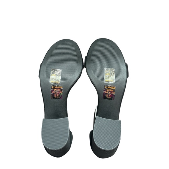 Shein Chunks Heels - Picture 4 of 6